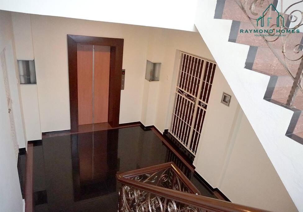 Appartement 99 Kelawei à George Town Extérieur photo