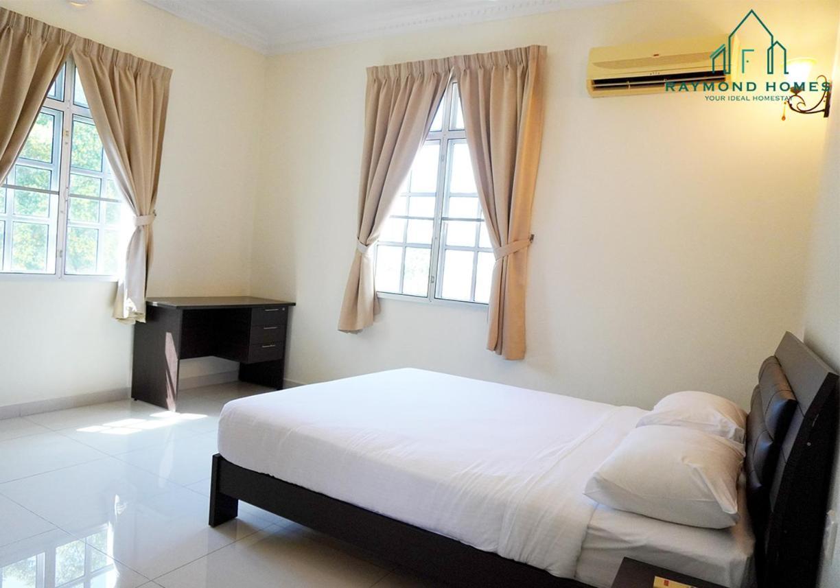 Appartement 99 Kelawei à George Town Extérieur photo